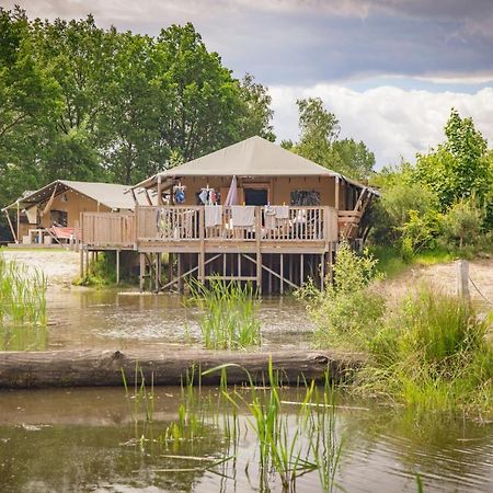 Vakantiepark Sallandshoeve Nieuw-Heeten Exterior photo