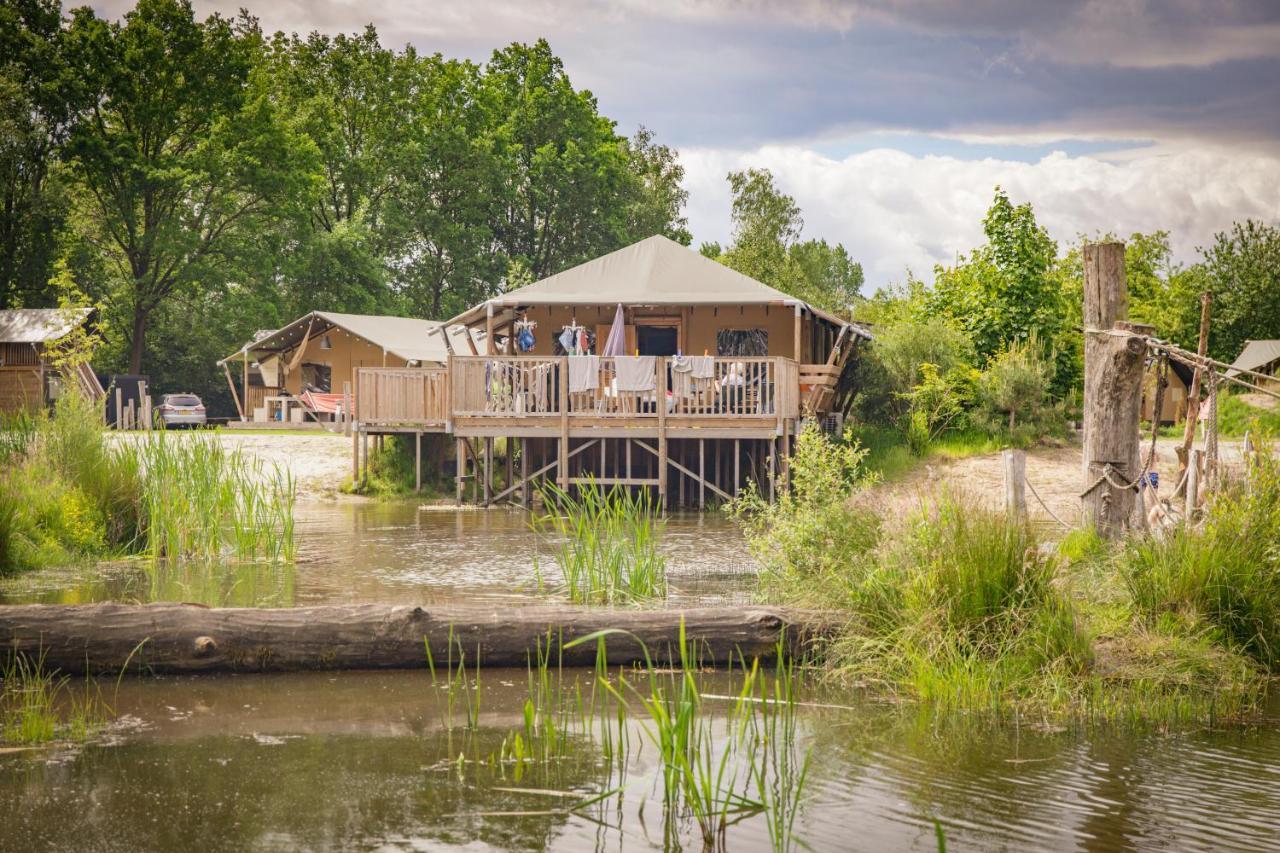 Vakantiepark Sallandshoeve Nieuw-Heeten Exterior photo