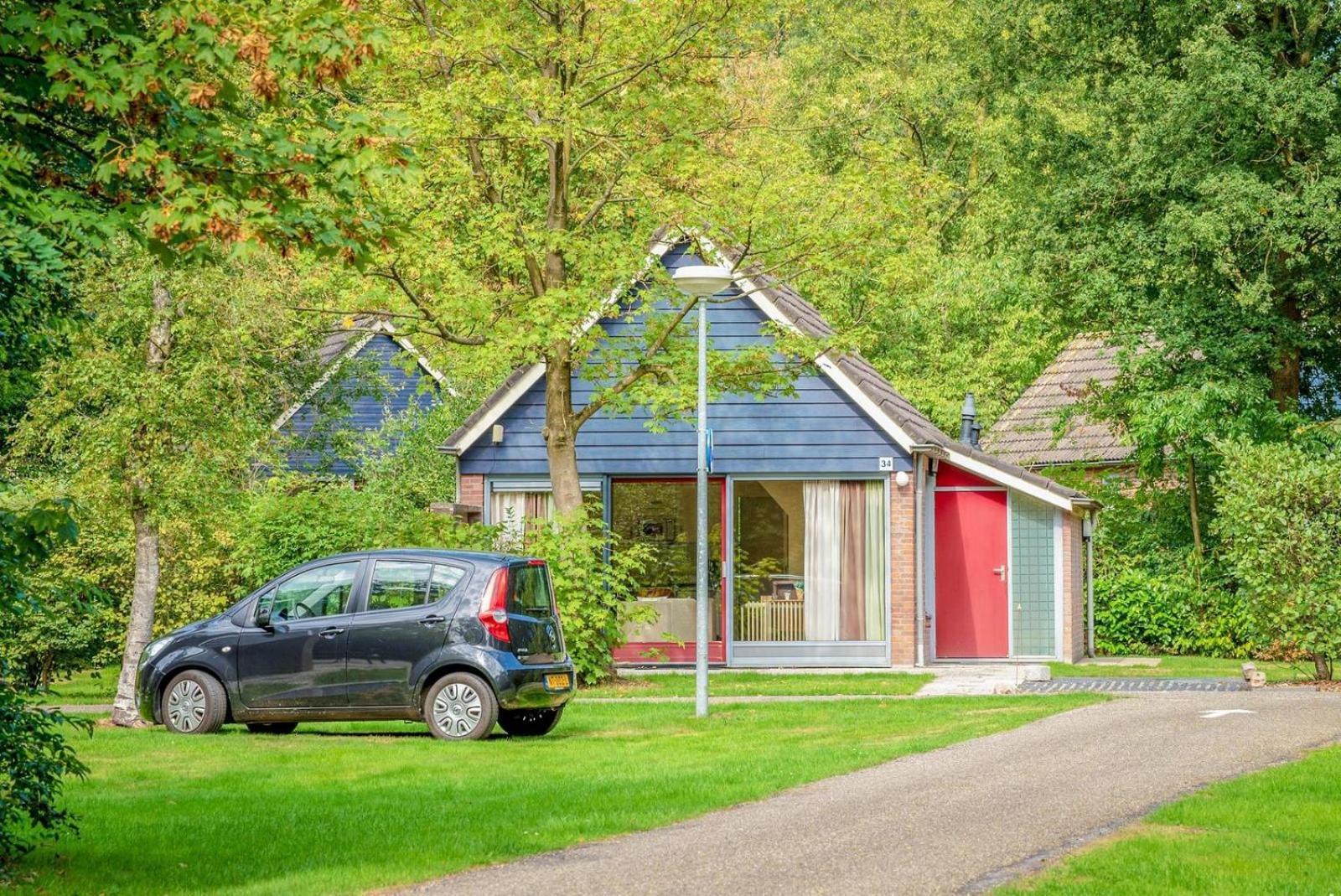 Vakantiepark Sallandshoeve Nieuw-Heeten Exterior photo