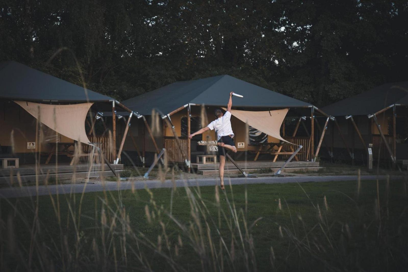 Vakantiepark Sallandshoeve Nieuw-Heeten Exterior photo