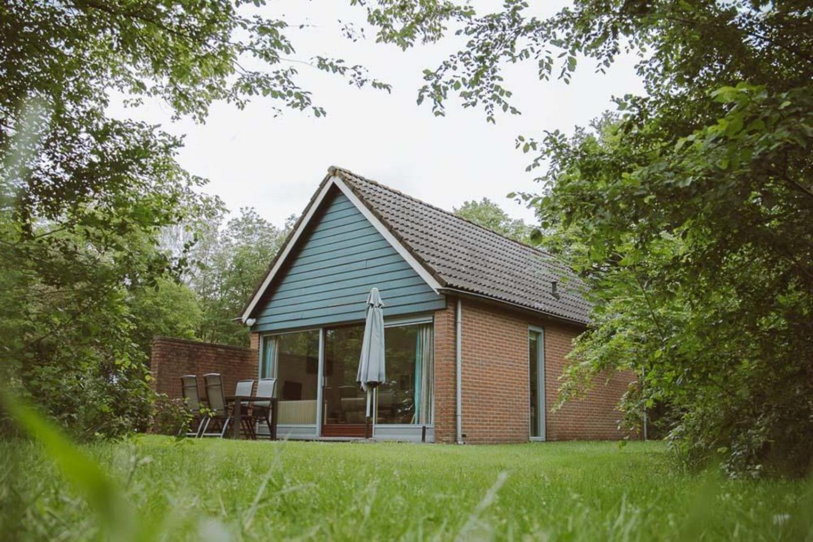 Vakantiepark Sallandshoeve Nieuw-Heeten Exterior photo